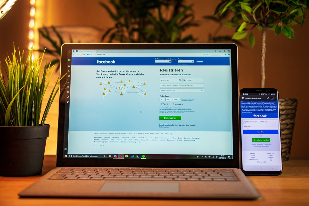 Facebookで浮気の証拠を見つける方法とは？