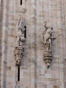 SNS特定でトラブルを回避する方法は？